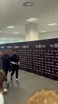 Après avoir quitté le rassemblement des Bleus, Désiré Doué devrait être absent trois à quatre semaines - Foot - Qualif. Coupe du monde - Bleus