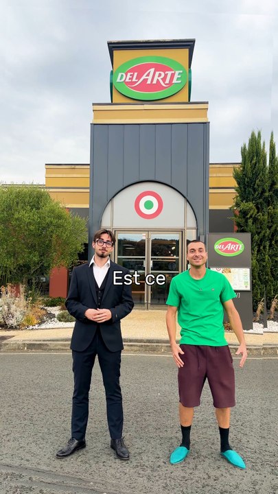 On est mieux servi si on est bien habillé ? 🤵‍♂️😋 - Concept américain de Dan Gerstel