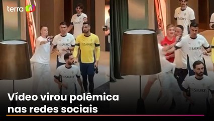 Cristiano Ronaldo empurra torcedor que pediu selfie em hotel da seleção portuguesa e polemiza