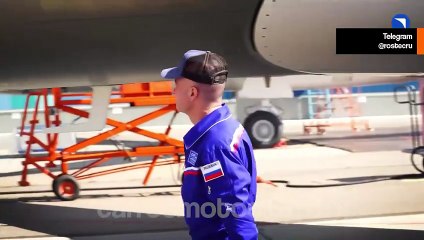 Første fuldt russiske Superjet-100 letter på jomfrurejse med PD-8-motorer
