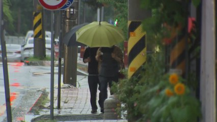 [날씨] 200년 만의 물 폭탄...오후까지 호남 국지성 호우 / YTN