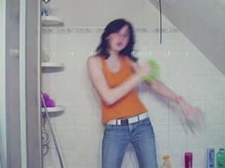 Everyday club, concours yelle, la douche du matin