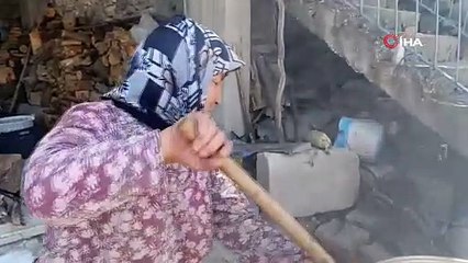 Selendi’de şifa kaynağı pekmez kaynatılmaya başlandı