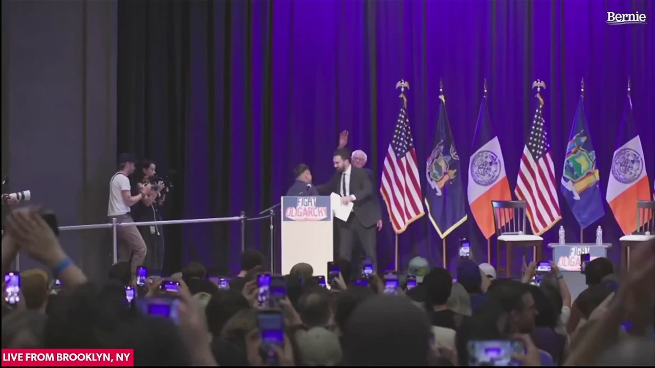 Sanders hosts Mamdani at "Fight Oligarchy" event to boost NYC mayoral bid