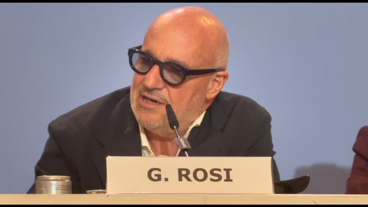 Venezia, Rosi: mi piacerebbe un premio per documentaristi alla Mostra