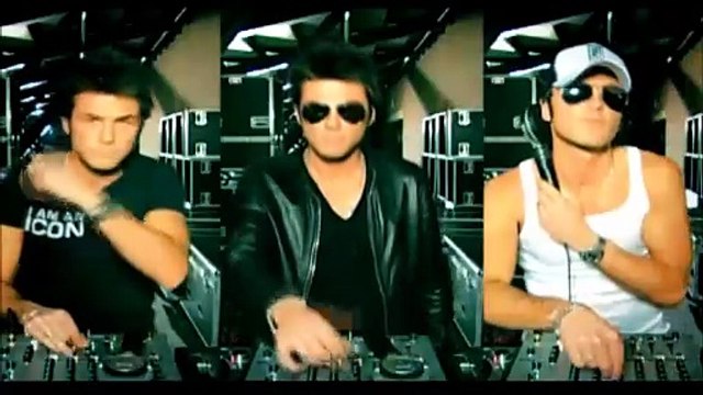 LAURA PAUSINI — Escucha Atento Remix Videoclip fet. Tommy Vee • (Bonus-Material - Extras) ● Laura Pausini: Live in Paris · 2005