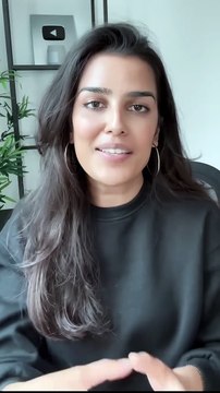 Bad money habits that hold you back #shorts #moneytips