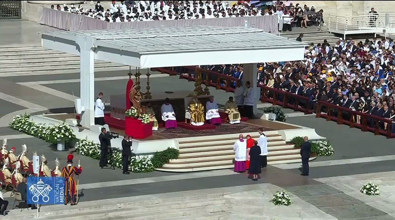 Prefeito do Vaticano lê a biografia de Carlo Acutis e Pier Giorgio Frassati