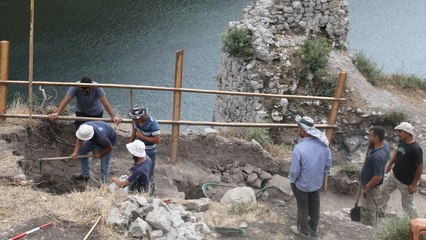 Samsun'daki Asarkale'de sarnıç, mabet ve basamaklı tünel gibi yapılar ortaya çıkarıldı