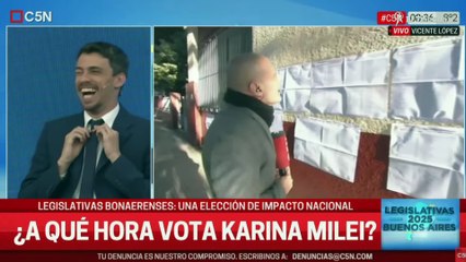 Escribieron "3%" en el padrón de la escuela donde vota Karina Milei.