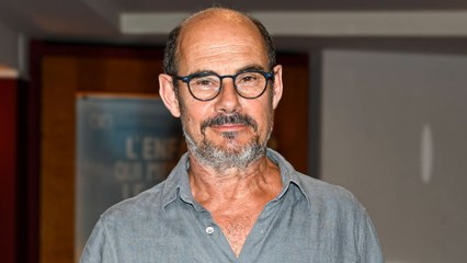GALA VIDEO -Bernard Campan avoue être “tombé dans les drogues dures” : “J’avais l’impression d’être immortel”