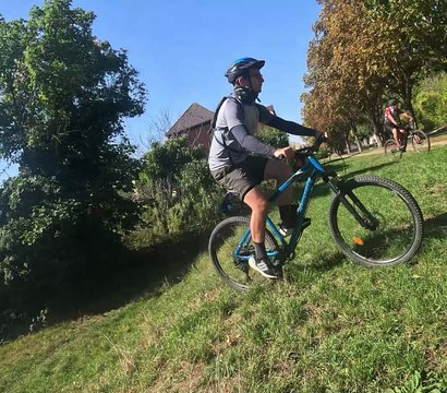 Vidéo Vtt Belles sortie et belle reprise pour certains a Sagy 65 km avec 620 de D+