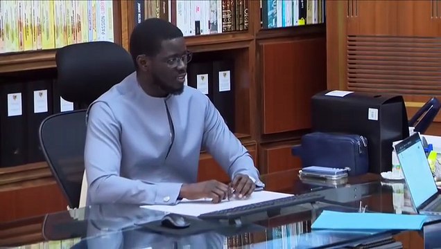Replay | À la suite du remaniement ministériel, le Premier ministre, M. Ousmane Sonko, est revenu sur les orientations générales ayant conduit à la formation du nouveau gouvernement.