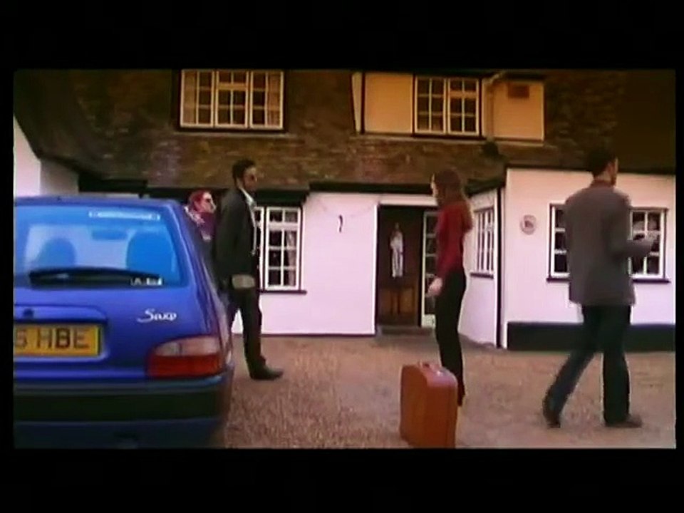 Dust | movie | 2001 | Official Trailer