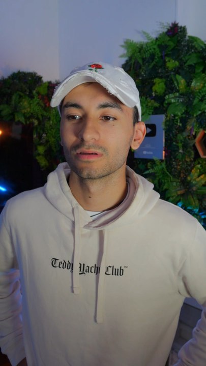 Vous savez pourquoi je porte une casquette