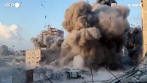 Gaza City, terzo edificio in tre giorni colpito dall'Esercito israeliano