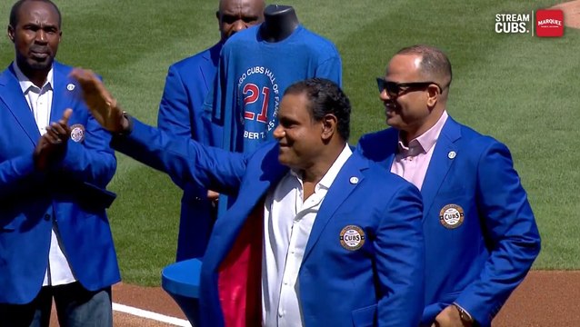 Sammy Sosa es exaltado al Salón de la Fama de los Cachorros de Chicago