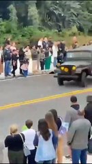 Jipe desgovernado atropela pessoas que assistiam desfile de 7 de Setembro