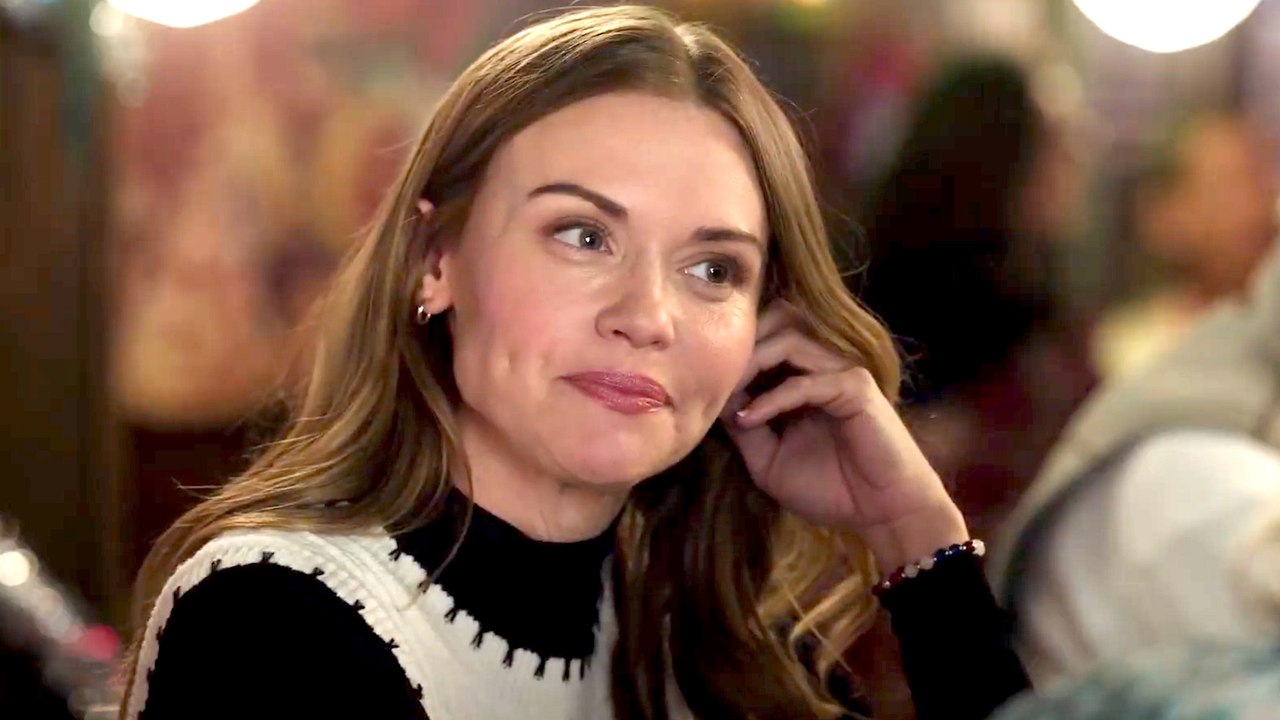 Official Trailer for Hallmark’s Holiday Touchdown: A Bills Love Story