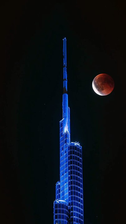 Lunar Eclipse in Dubai