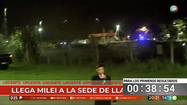 Así llego el presidente Javier Milei al bunker de LLA