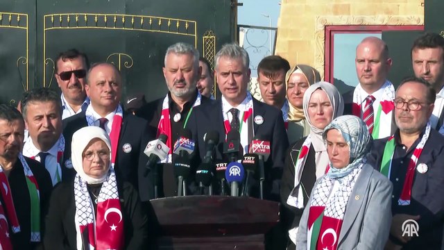 AK Parti Genel Başkan Yardımcısı Hasan Basri Yalçın, Refah Sınır Kapısı'nda konuştu