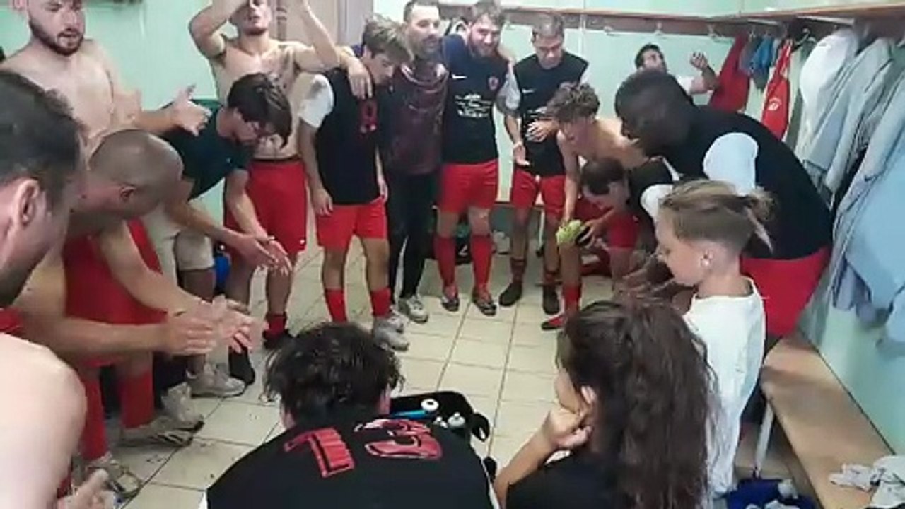 LA VIDÉO DU VESTIAIRE DE L'AS DU PIC APRÈS LA VICTOIRE AS DU PIC VS ST CYR FCF DIMANCHE 07 SEPTEMBRE 2025