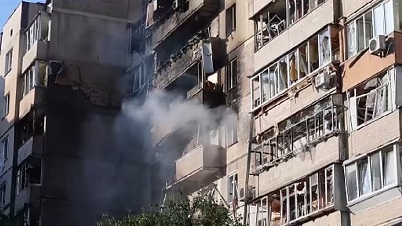 Rusia escala sus ataques con un récord de drones que alcanzan la sede del Gobierno en Kiev