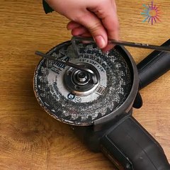 The right way to swap your grinder disc 🔧