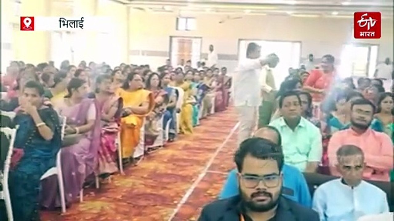शिक्षक सम्मान समारोह में 500 शिक्षकों का सम्मान, शिक्षकों के इलाज को लेकर समिति की बड़ी घोषणा