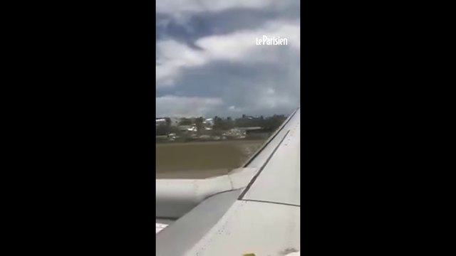 Un Boeing 737 rate son atterrissage