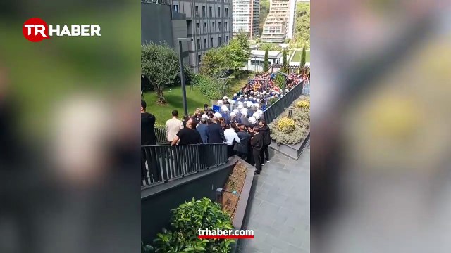 Son dakika: CHP İstanbul İl Başkanlığı'nda gerginlik tavan yaptı! Gürsel Tekin binaya doğru yaklaşıyor!