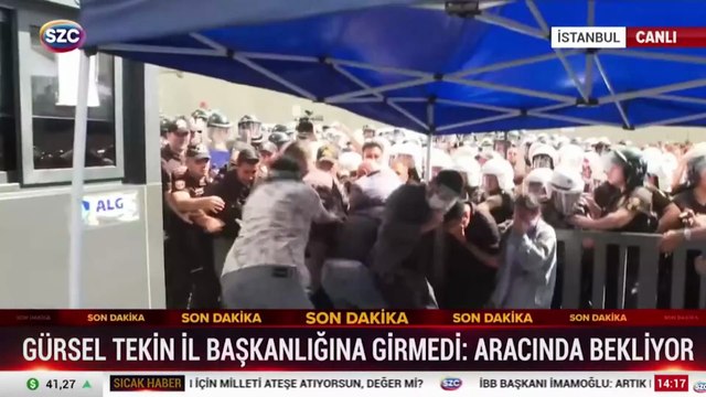 Gürsel Tekin polis eşliğinde il binasına girdi