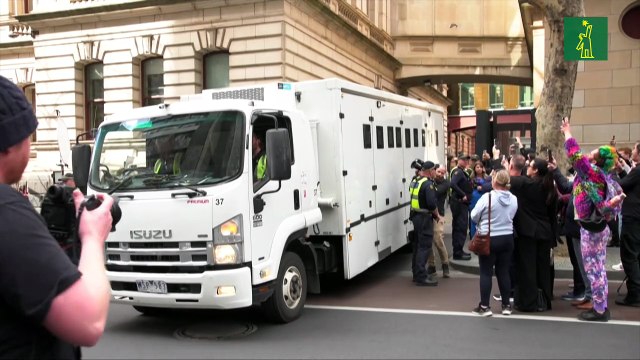 Cadena perpetua a australiana que mató a familiares de su esposo con hongos tóxicos
