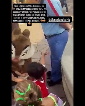 Le footballeur Raphinha accuse Disneyland Paris de racisme envers son fils