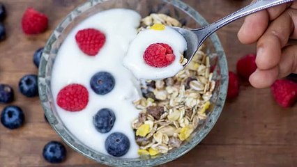 Künstliche Süßstoffe in Joghurt und anderen Lebensmitteln können Gesundheitsprobleme verursachen