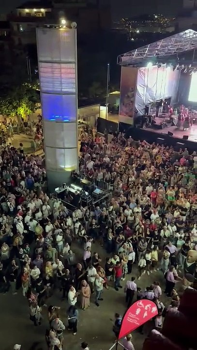Protesta contra la tasa de residuos en Santa Coloma