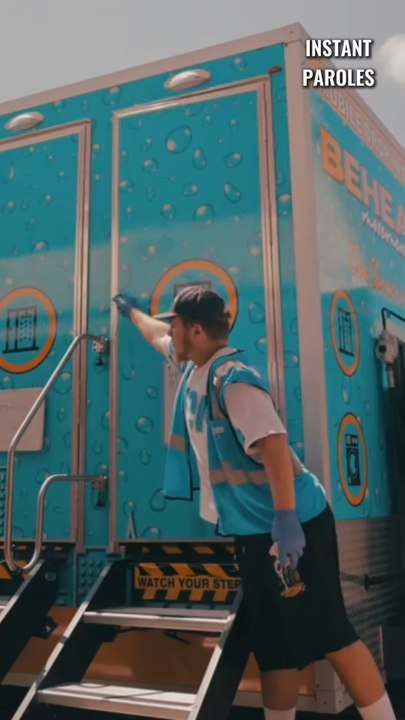 Cette association offre des douches gratuites aux personnes sans-abri