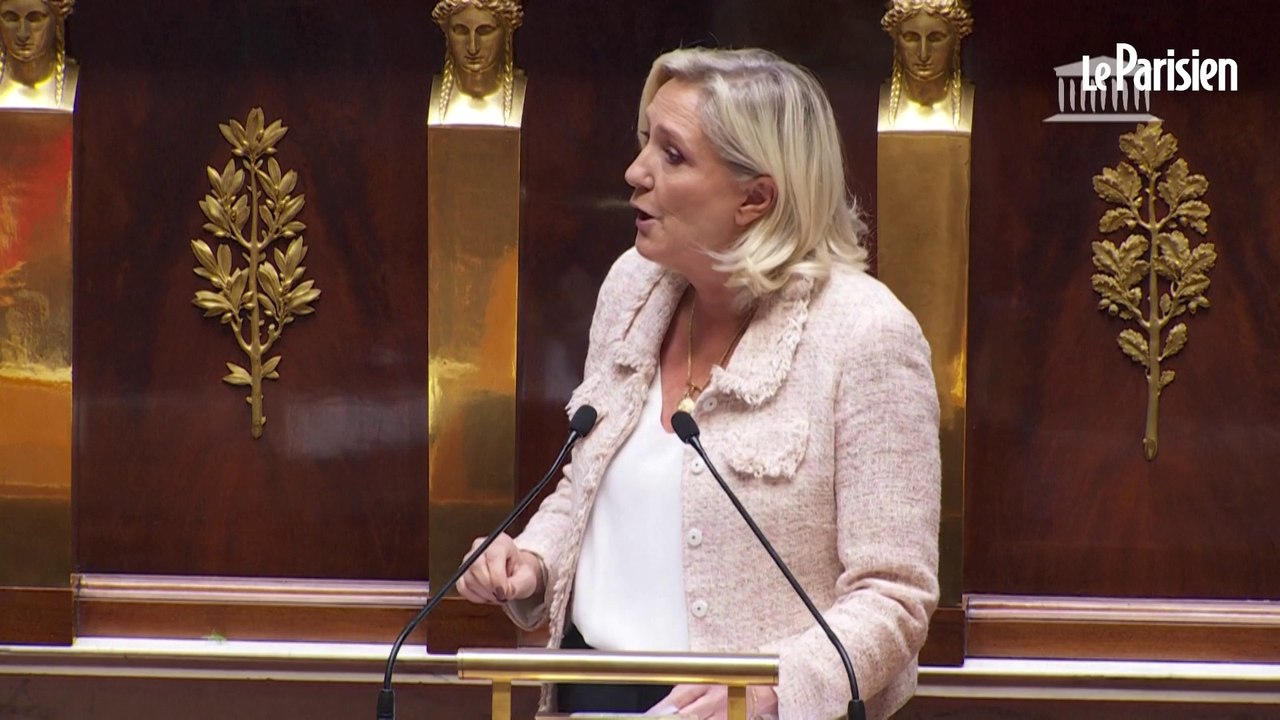 Pour Marine Le Pen, la dissolution n'est « pas une option, mais une obligation » pour Emmanuel Macron