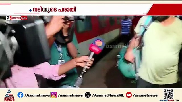 നടിയുടെ പരാതിയിൽ കസ്റ്റഡിയിലായ സനൽകുമാർ ശശിധരനെ എറണാകുളത്തെത്തിച്ചു