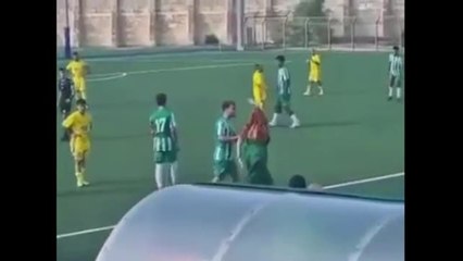 Manduria, vicepresidente espulsa dalla partita di calcio