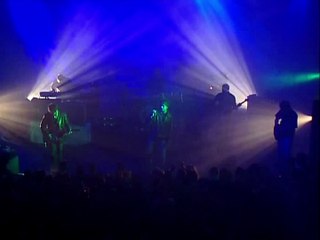 Angels and Devils - Echo and The Bunnymen (live)