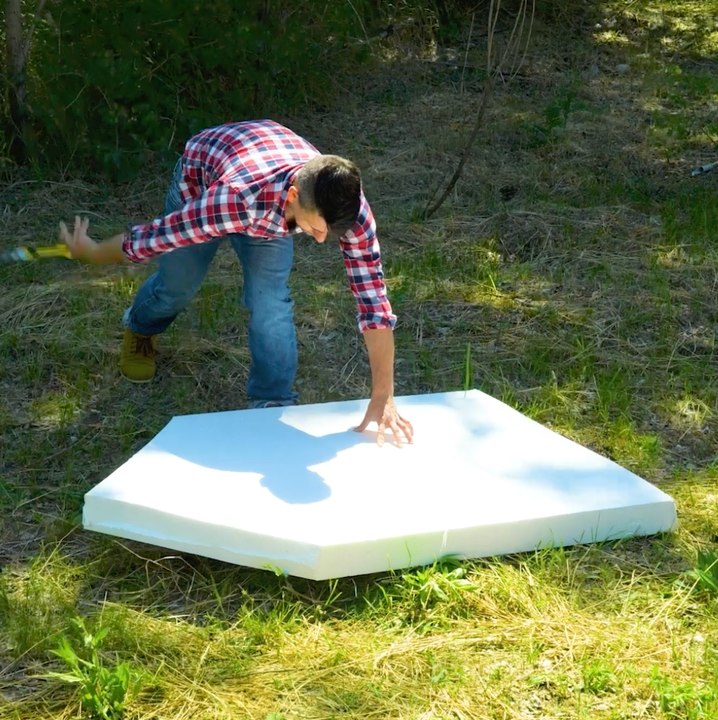 Des radeaux FAIT MAISON qui ne feront pas sauter la banque 🛶🧰🧰