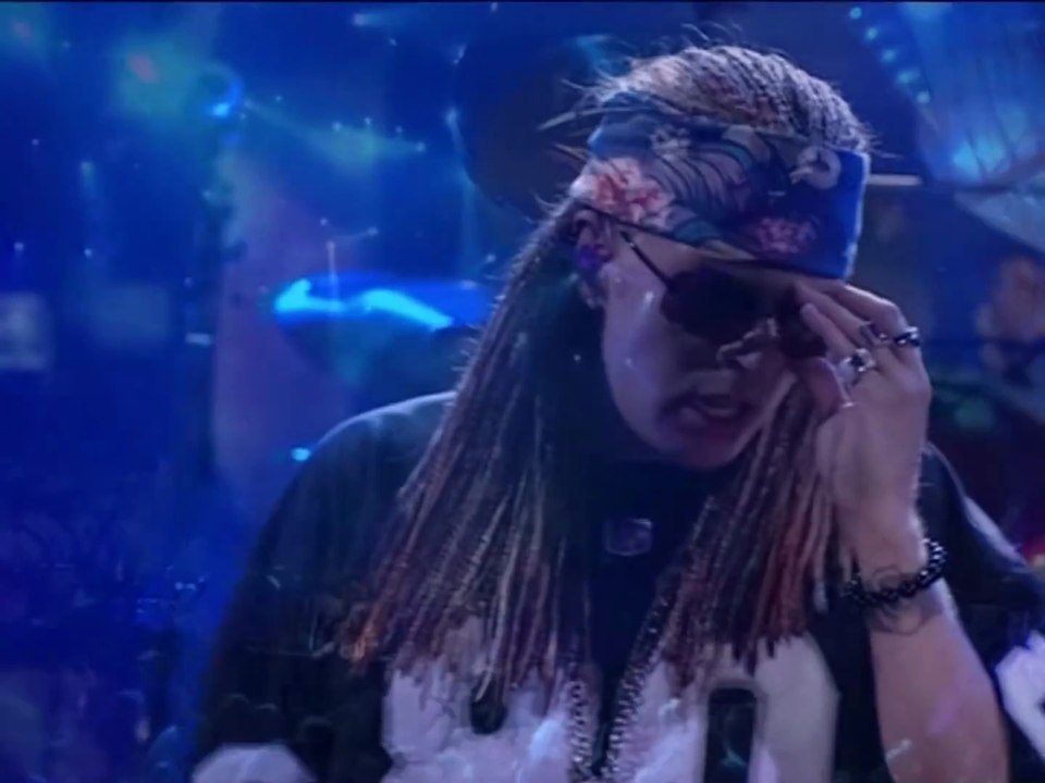 Guns N' Roses - Live at MTV Video Music Awards 2002 - Radio City Music Hall, New York, NY - August 29th, 2002 - Full Set
