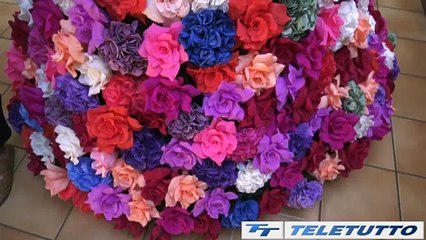 Video News - Carzano di Monte Isola in fiore per la festa di Santa Croce