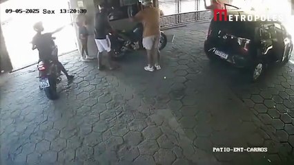 Asaltan a pareja que estaba por ingresar a motel