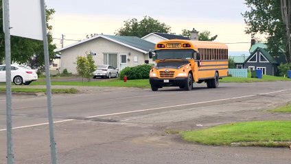Affaissement de la chaussée : un autobus est resté coincé