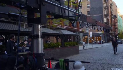 Timothée Chalamet diretto da Scorsese: il backstage di Bleu de Chanel