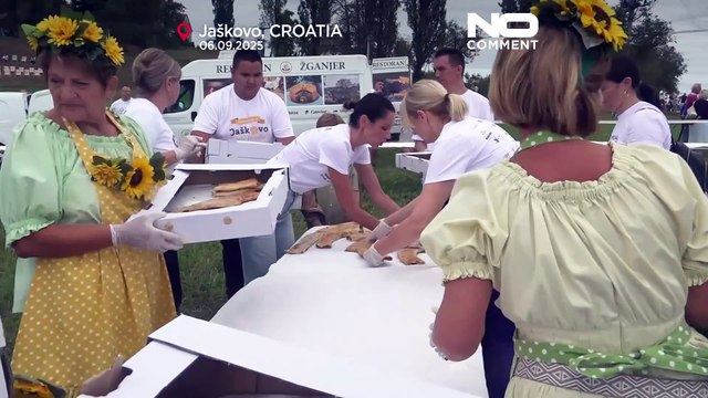 Le village croate de Jaškovo établit un nouveau record Guinness avec un strudel de 3 136 mètres