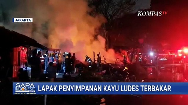 Kebakaran Hanguskan Lapak Penyimpanan Kayu di Kalideres Jakarta Barat | SAPA PAGI